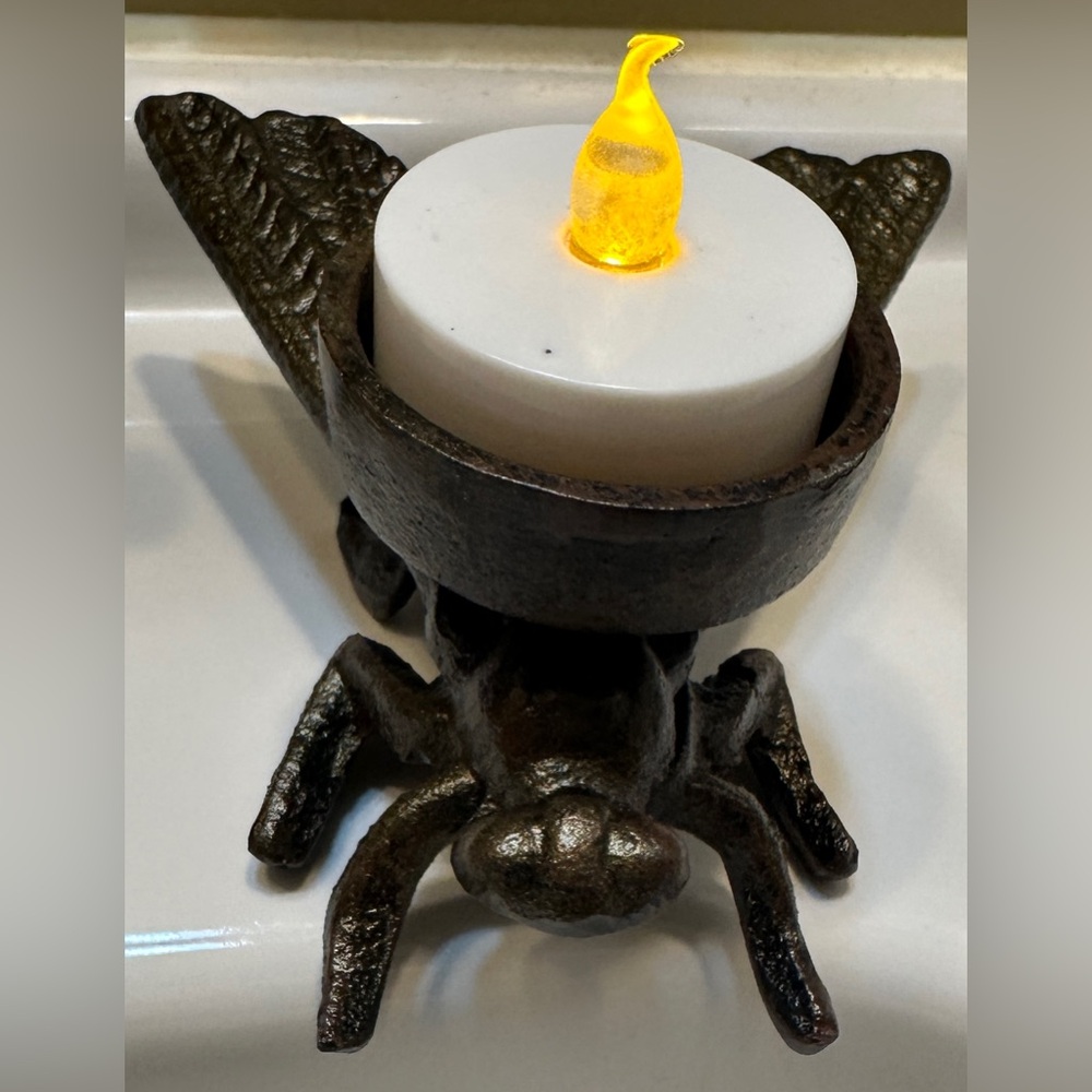 Dragonfly Cast Iron Tea Light Holder